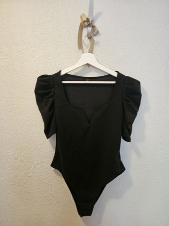 🖤Schwarzer Body mit Puffärmeln – elegant & vielseitig🖤Gr.S