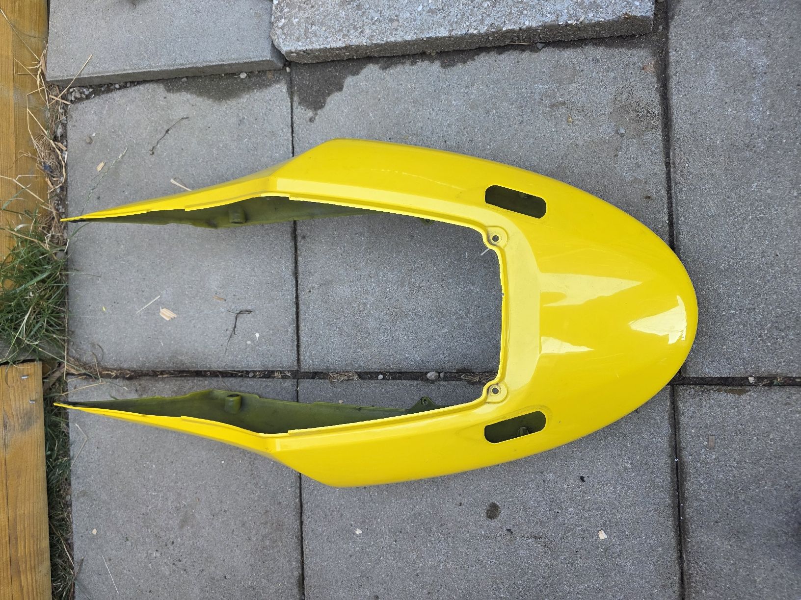 Honda Alle Motorradersatzteile: Honda cbr 600f  – Gebraucht aus Gletterens von leo_vr9c 2