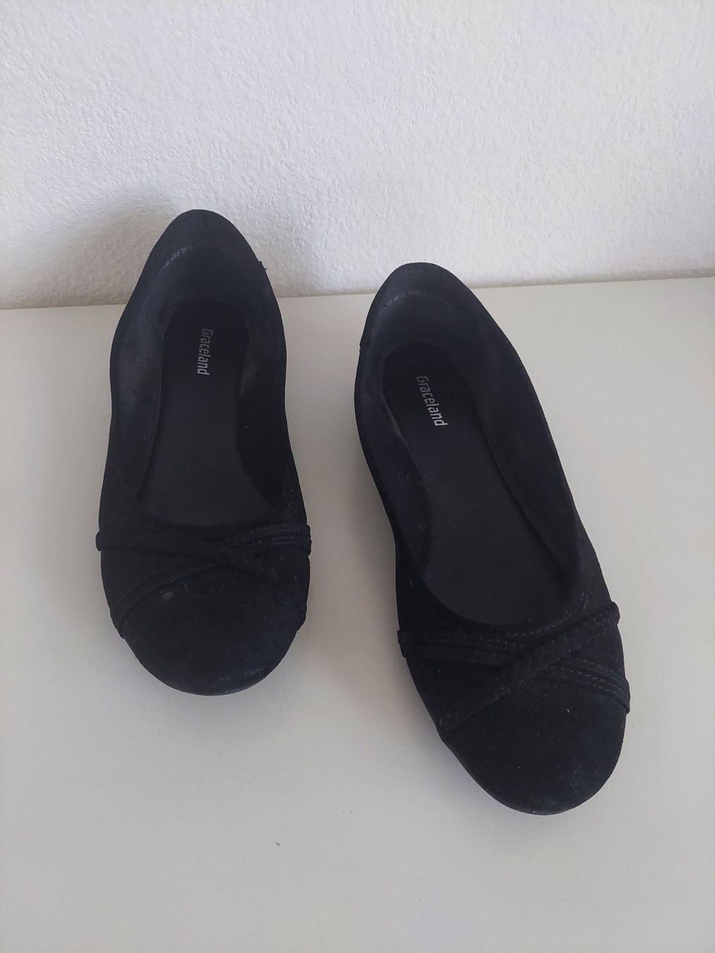Graceland Chaussures femmes: SCHWARZER BALLERINA GR. 37 – D'occasion à Münchenstein par Strupfi