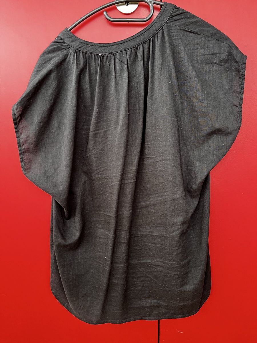 H&M Tops: Top ample noir H&M taille S – Gebraucht aus Romont FR von cat_j6ww 1