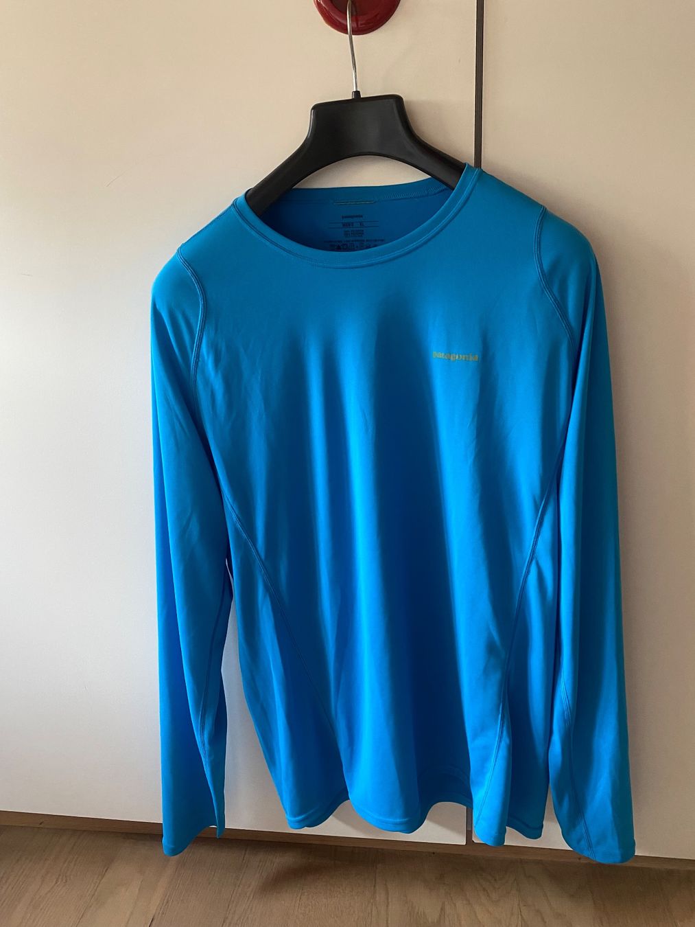 Patagonia T-shirt: Tshirt manche longue Patagonia – Usato da St-Légier-Chiésaz venduto da phu_l9t9 2