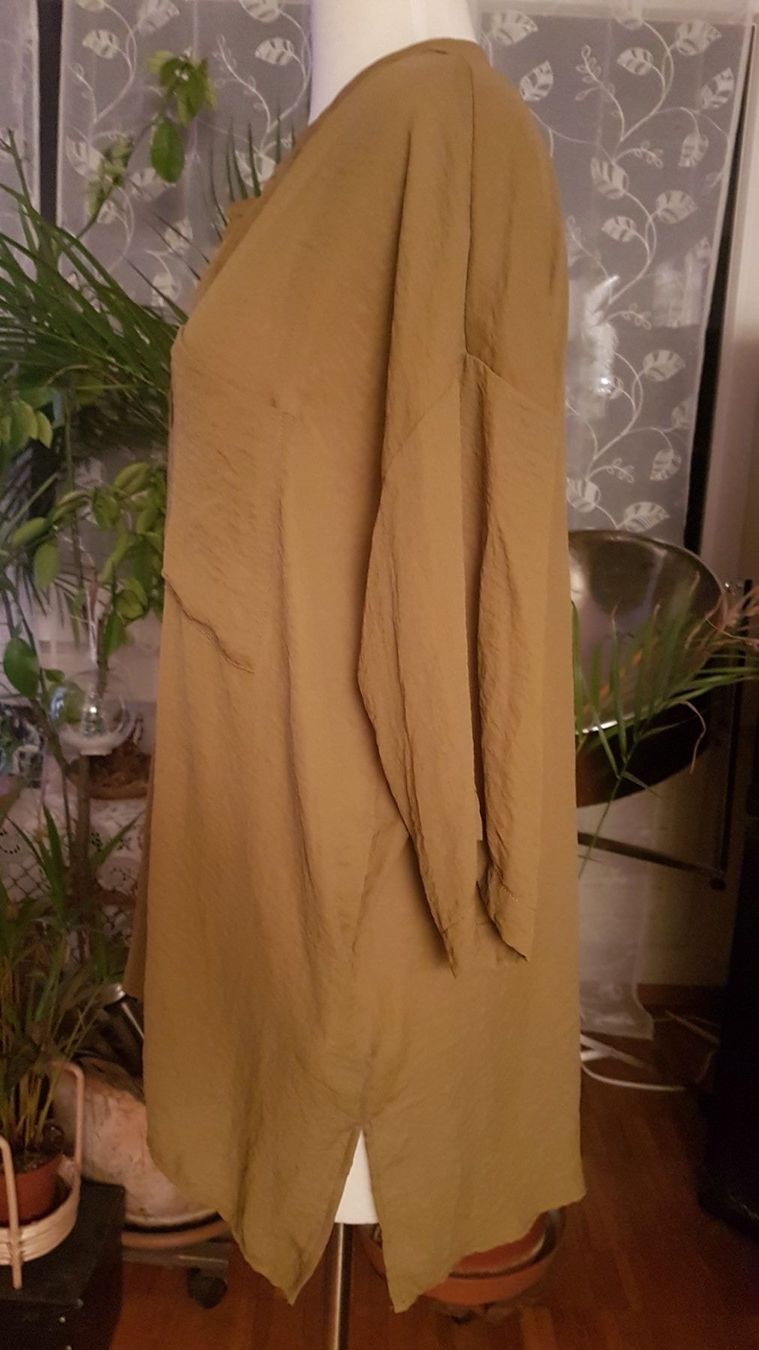 H&M Camicette: Olivgrüne luftige weite Bluse – Nuovo (secondo la descrizione) da Oberengstringen venduto da Sheera7 4
