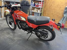 Yamaha DT 250 2T 1977 mit veteran