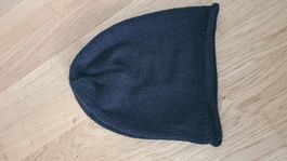 River Island Wintermuetze, schwarz neuwertig,