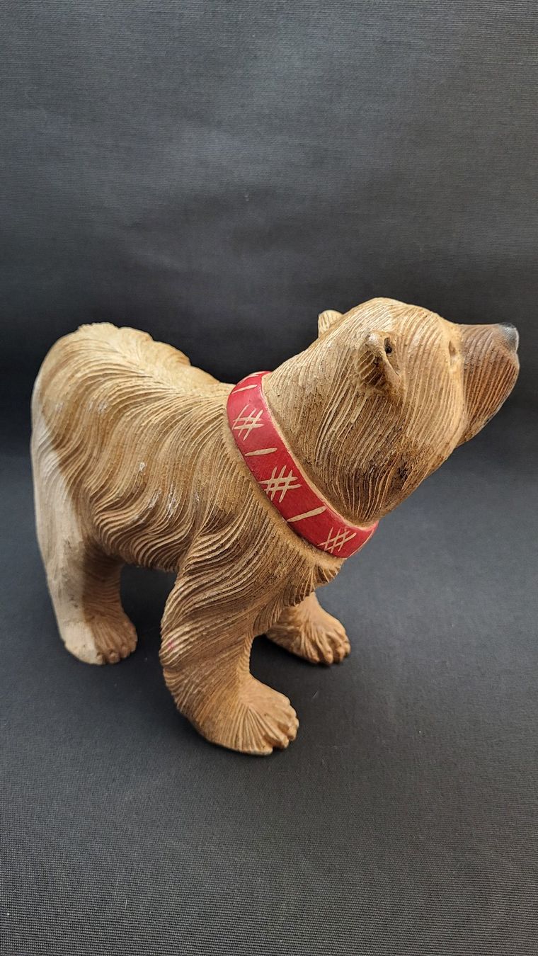 Figurines: Holzschnitzerei POLARBÄR MIT SCHAL – D'occasion à Basel par spinne02 4