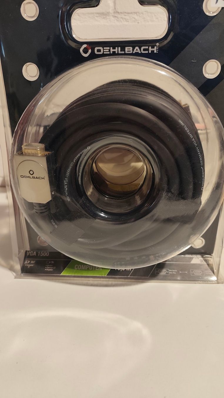 Oehlbach Cavi: Oehlbach VGA 1500 – Usato da Bern venduto da Buybest24