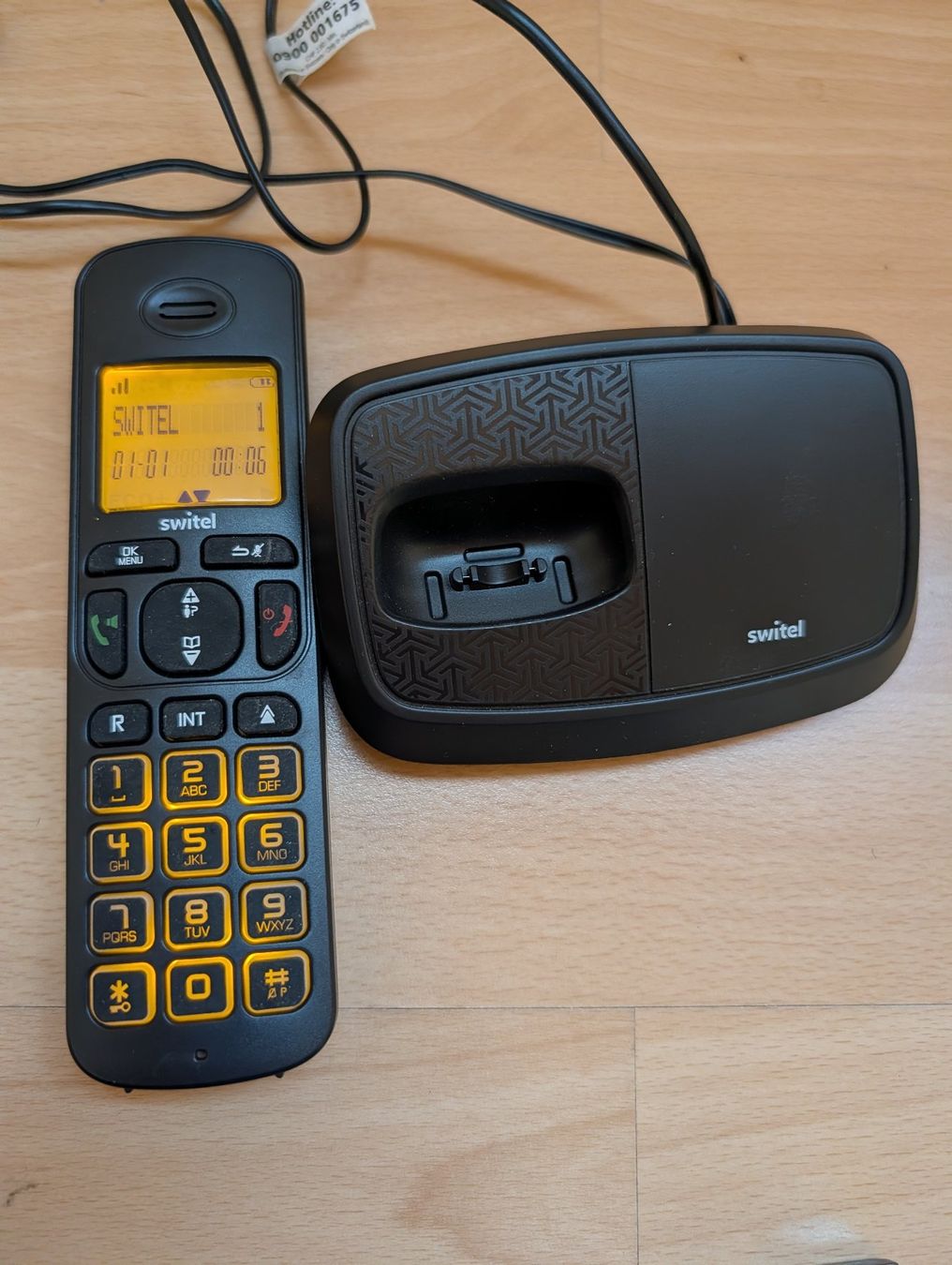Switel Telefone: Switel schnurloses Telefon mit Telefonzubehör – Gebraucht aus Niederweningen von Nrstniz56 5