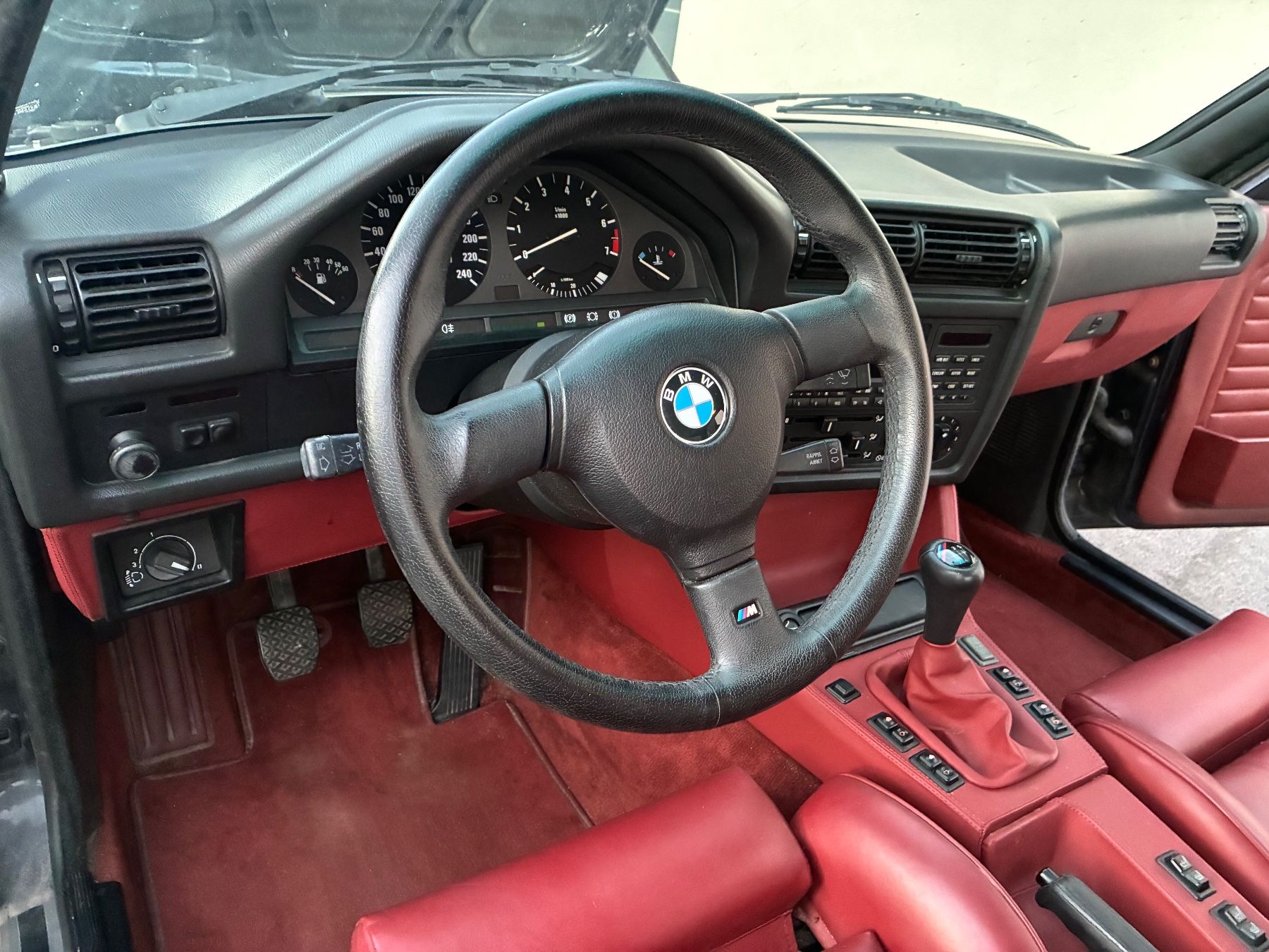 BMW Automobili: BMW 325i E30 Edition – Usato da Aproz (Nendaz) venduto da conquestofparadise 3