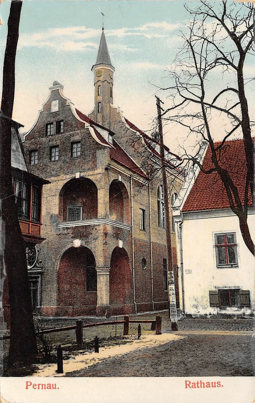 Cartoline postali: Pärnu, Pernau, Rathaus – Usato da Ottikon b.Kemptth. venduto da Neptun1974