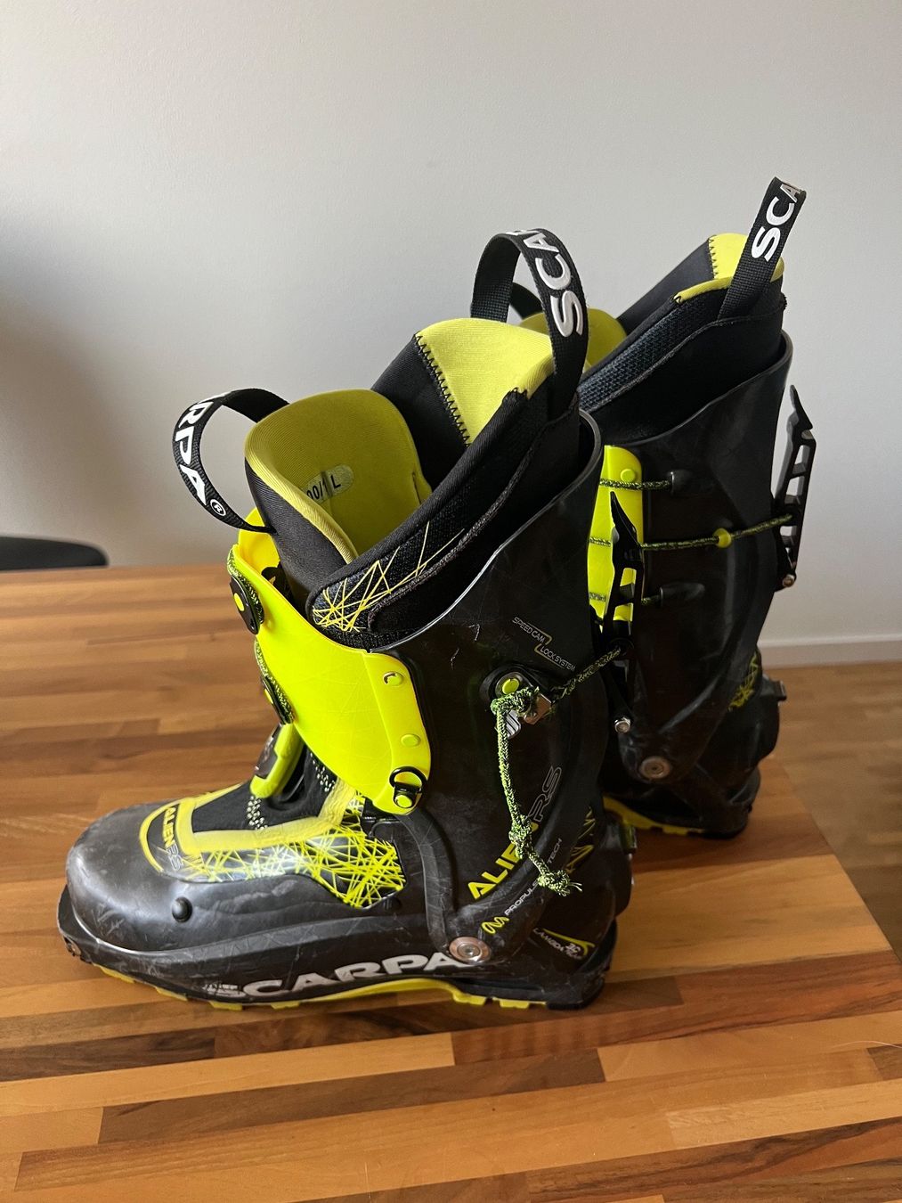 Scarpa Herrenschuhe: Scarpa Alien RS 27 Mondopoint / Gr. 42 – Gebraucht aus Luzern von  1