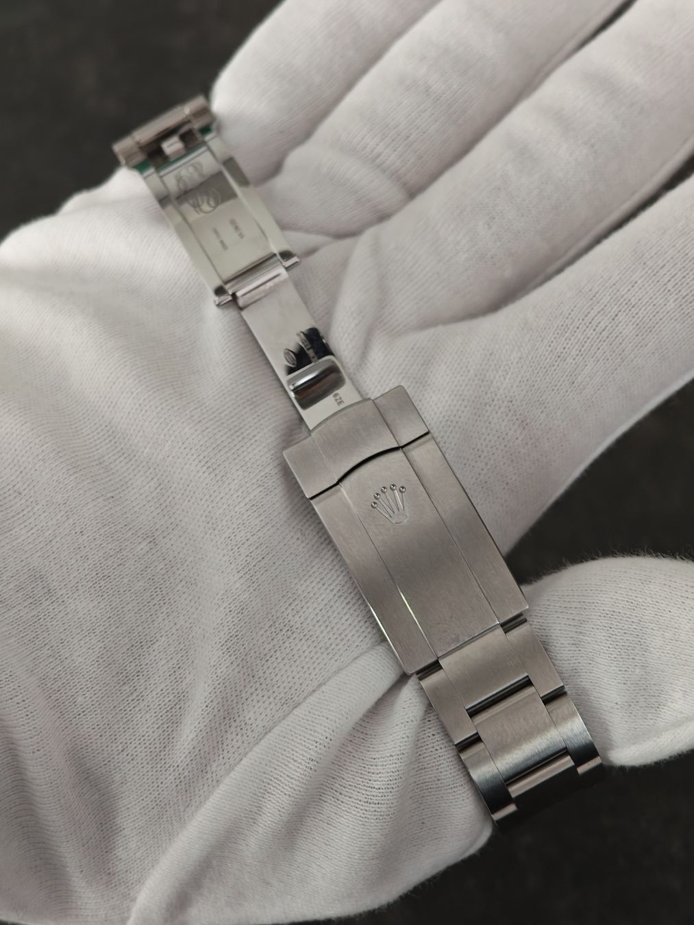 Rolex Orologi: Rolex Oyster Perpetual 41 - Ref 124300 - Bucherer CH – Nuovo (secondo la descrizione) da Oetwil am See venduto da Dani_Yele 3