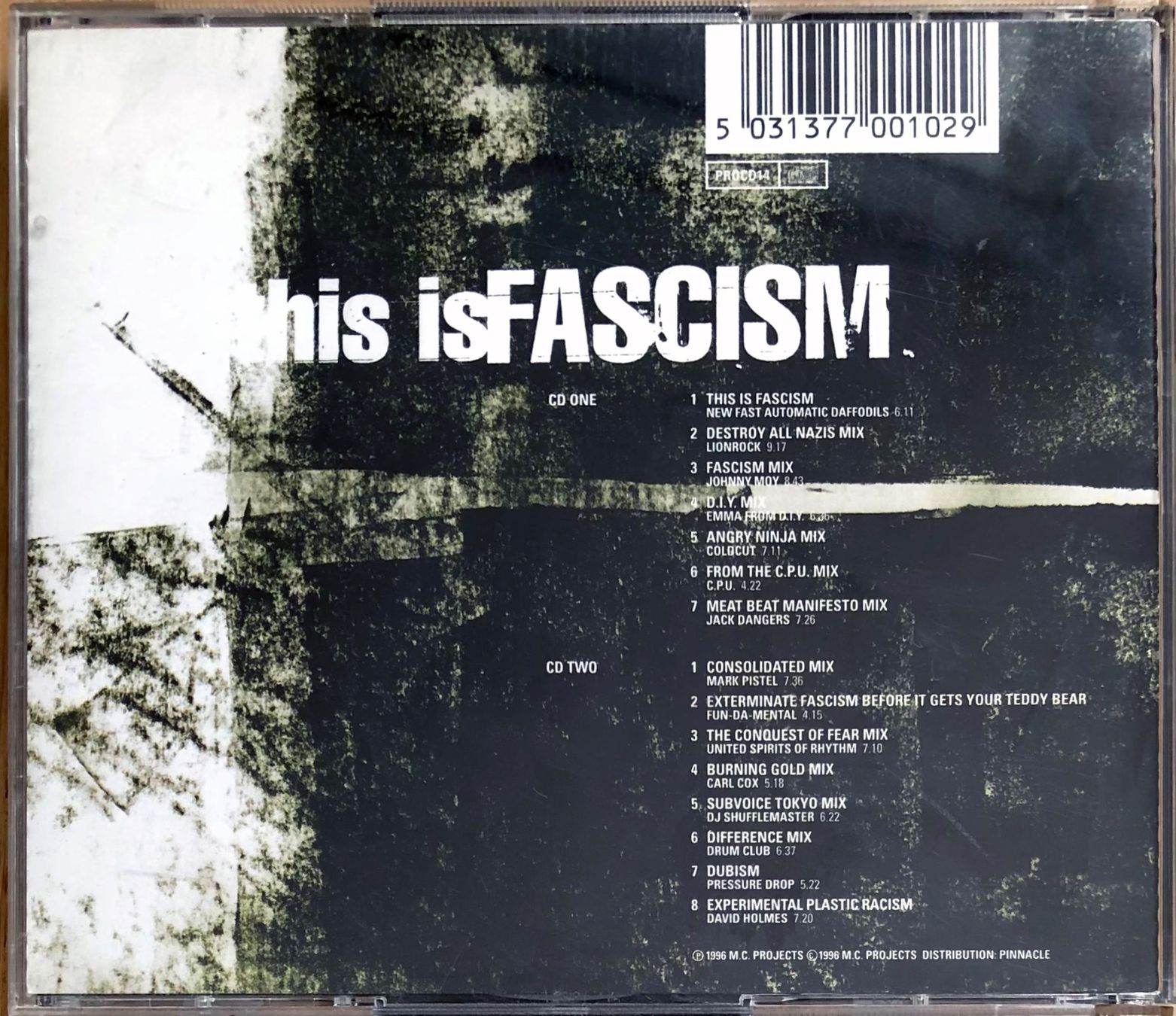 CD: New Fast Automatic Daffodils – This Is Fascism – Usato da Martigny venduto da jereq 1