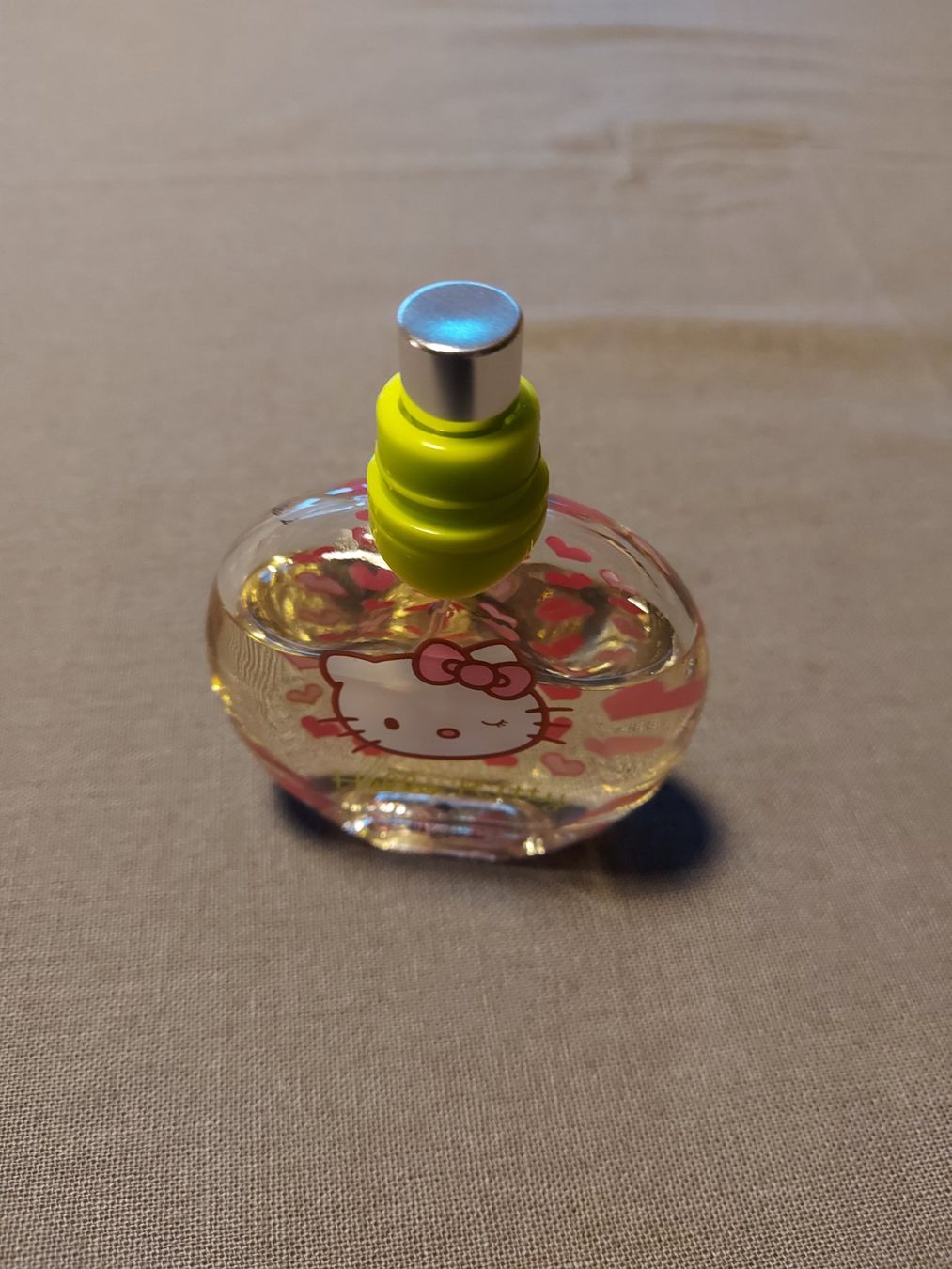 Profumi & Eau de Toilette: Parfum Hello Kitty pour enfant – Usato da VUADENS venduto da momy 4