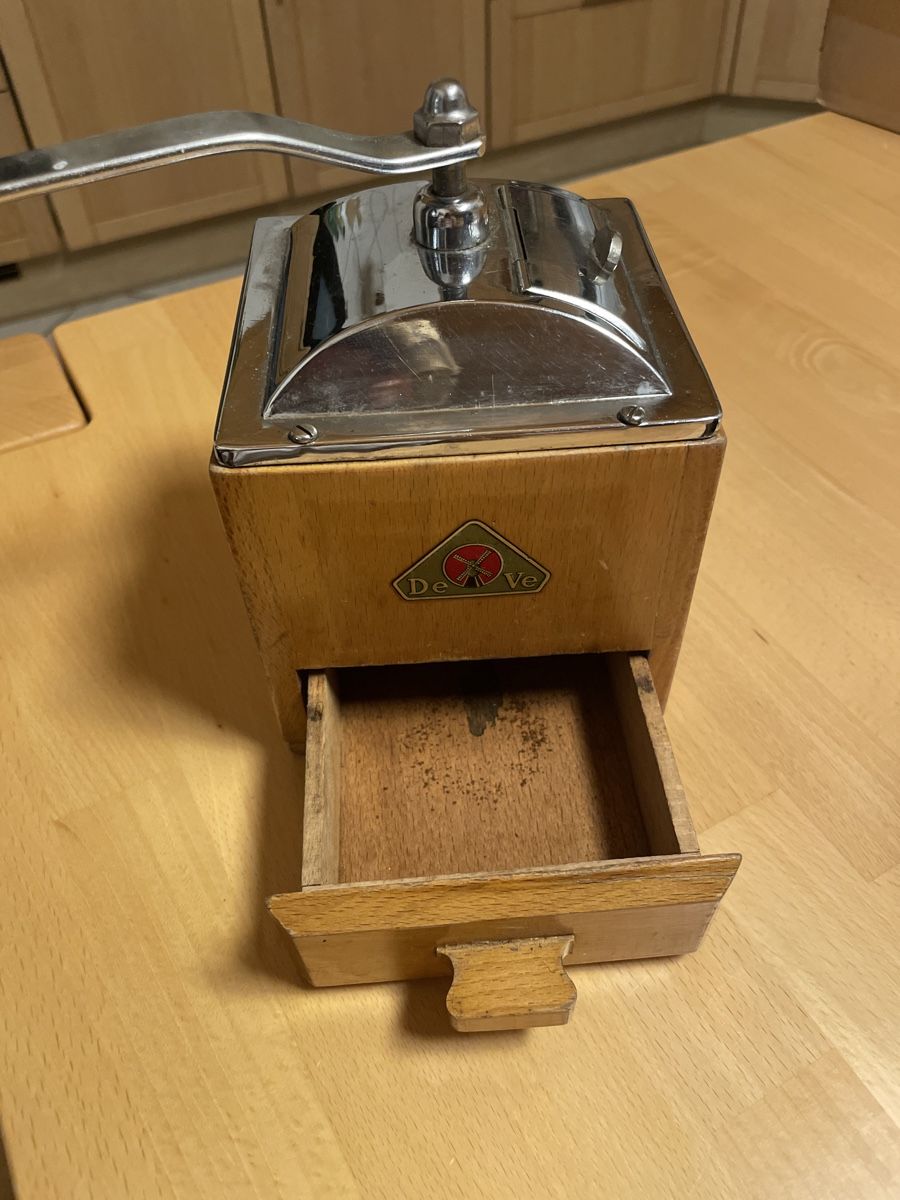 Elettrodomestici da cucina: DeVe Kaffeemühle – Usato da Römerswil LU venduto da Ivo771 1
