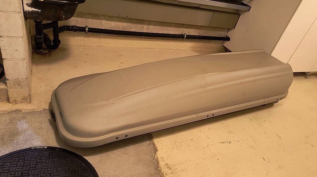 Coffres de toit: Dachbox Pilot PRE 460 – D'occasion à Greifensee par Birdman11