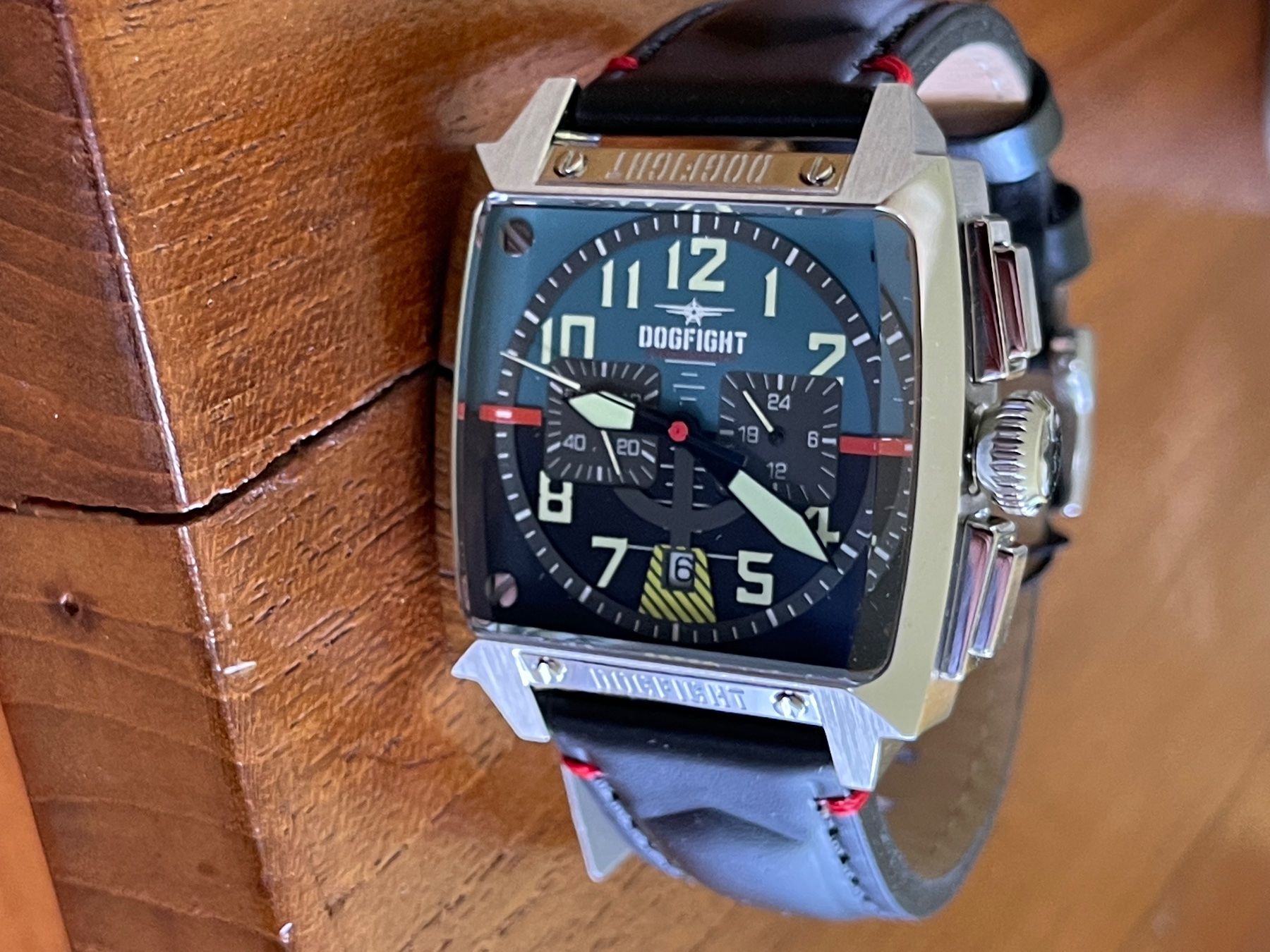 Orologi: Dogfight Fliegeruhr – Nuovo e nell'imballaggio originale da Hessigkofen venduto da lamdanreisen 3