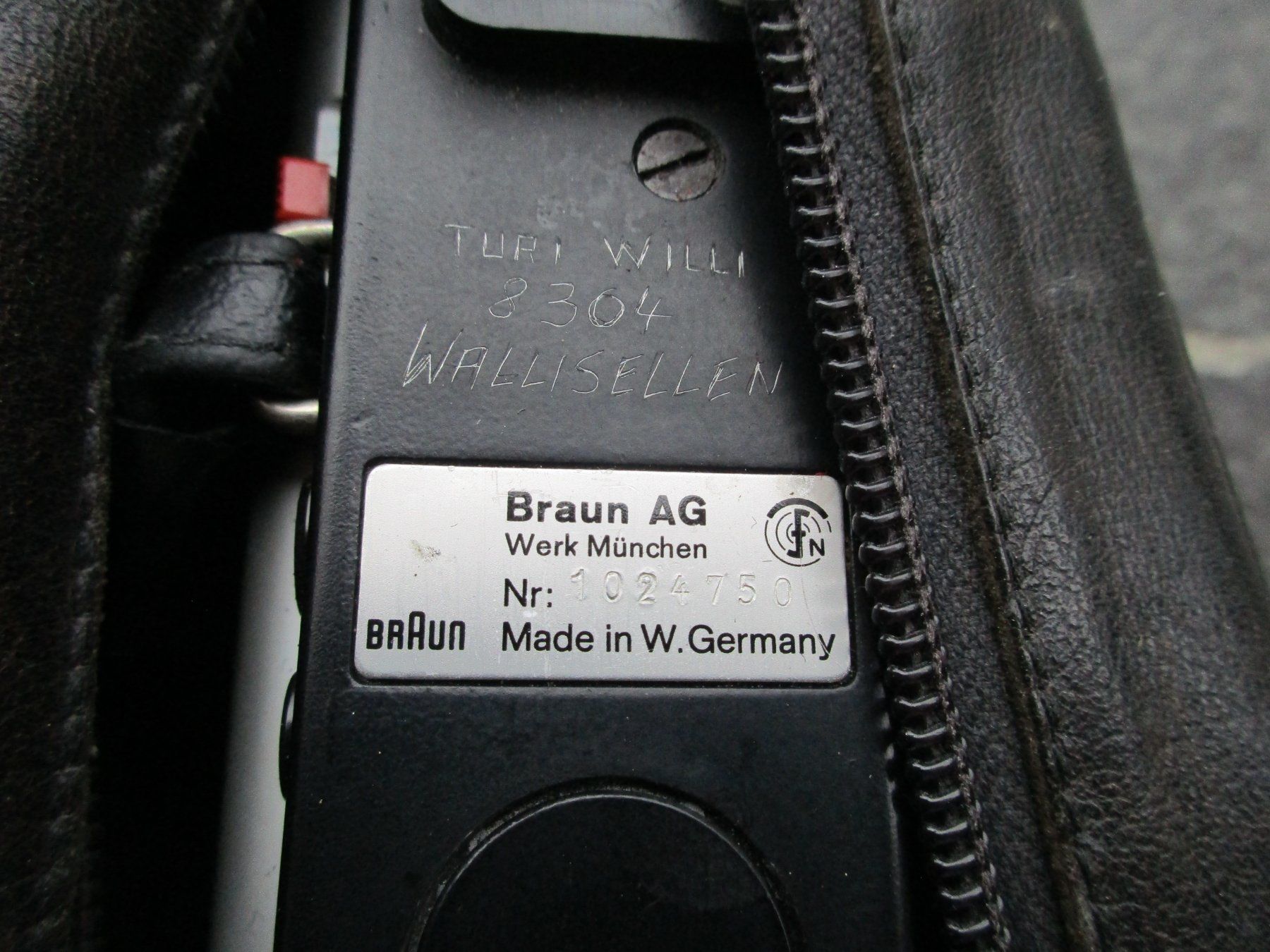 Fotocamera: 8 mm Filmkamera – Usato da Frick venduto da Schweinchen1965 2