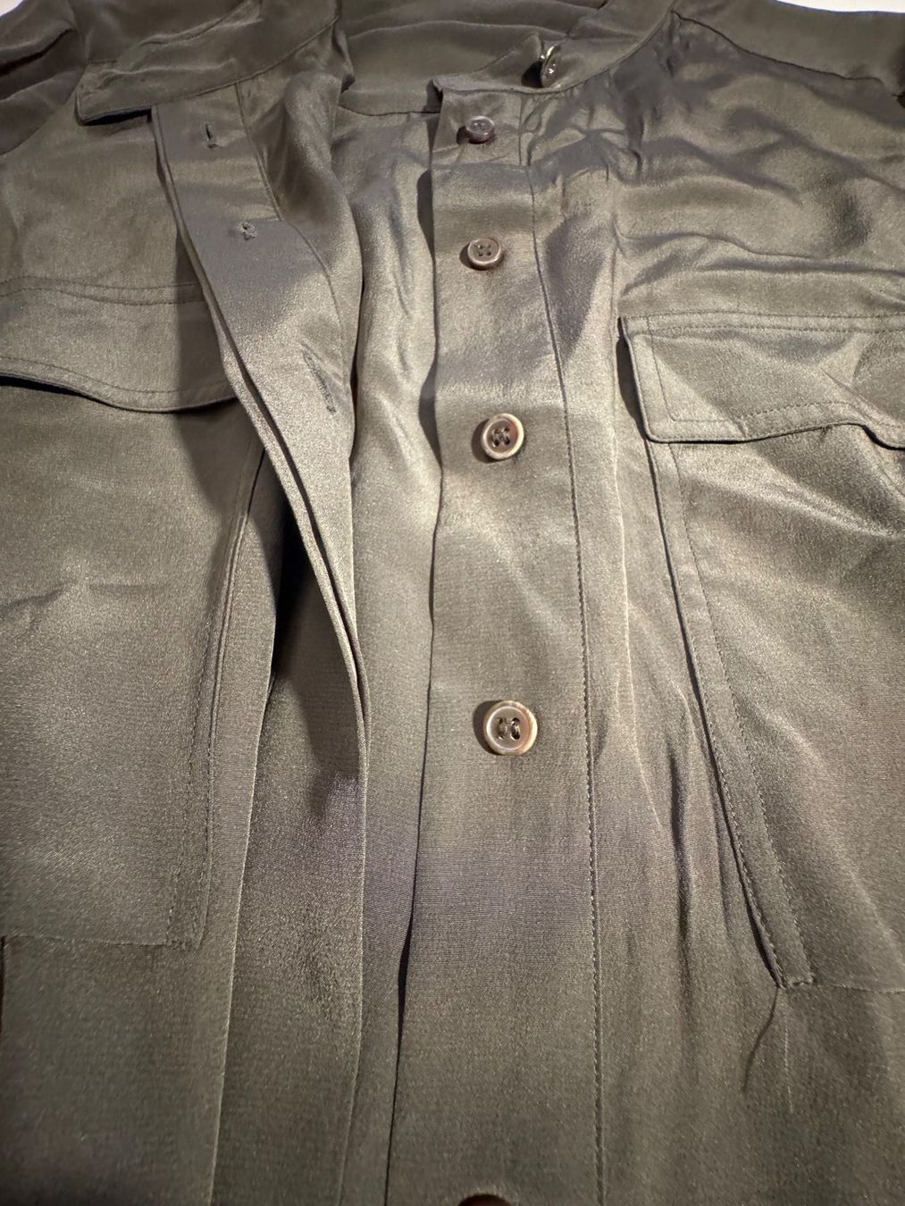 Massimo Dutti Camicette: Massimo Dutti Seidenbluse/Jacke Gr M Khaki – Nuovo (secondo la descrizione) da Zumikon venduto da calibru 3