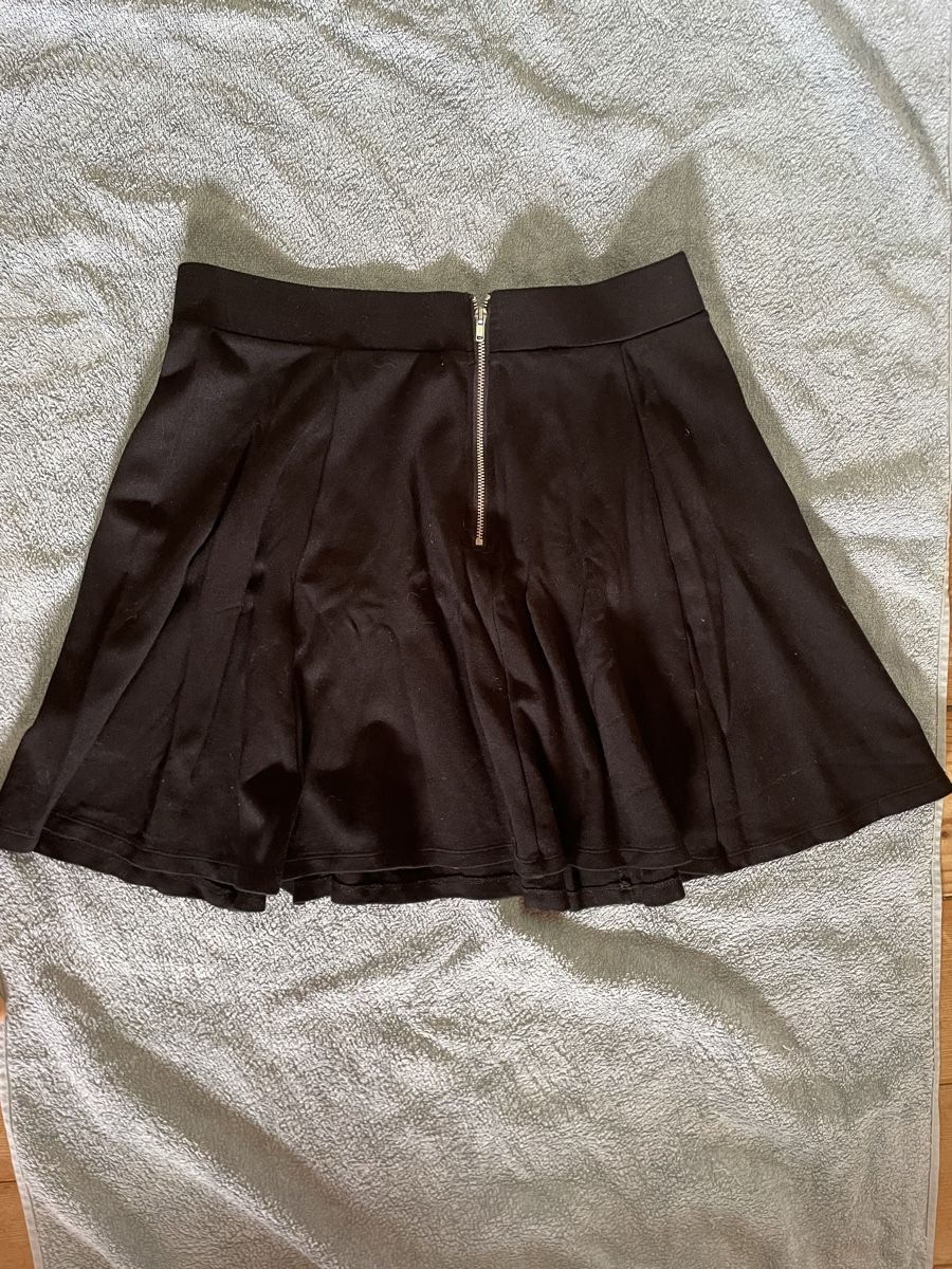 H&M Röcke: Schwarzer Rock – Gebraucht aus Fankhaus (Trub) von coucal 1