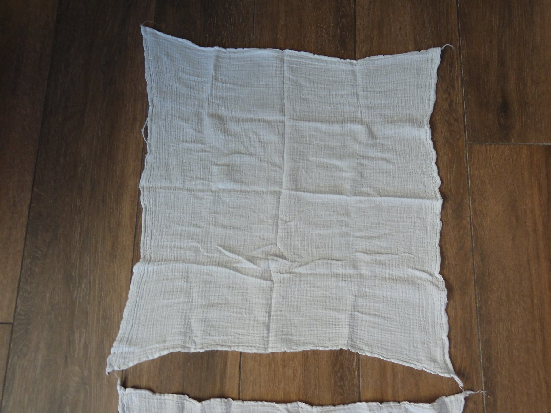 Repas pour bébés: Lot de 2 lingettes pour bébé – D'occasion à Satigny par salvatore73 5