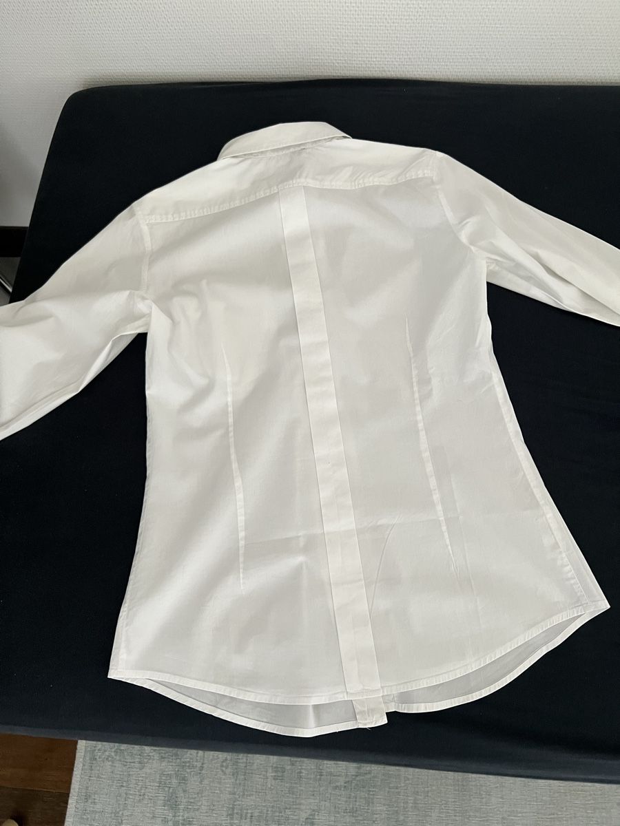 Max Mara Blusen: Bluse Weekend Max Mara Grösse 34/36 weiss – Gebraucht aus Zürich von claudia0512 1
