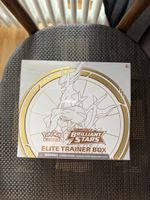 Brillant Stars Elite Trainer Box EN 