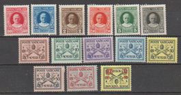 Vatican - Série complète de timbres de 1929 rare!