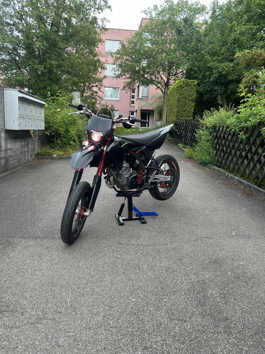 Fantic Strada: Fantic xmf 125 – Usato da Winterthur venduto da mar_72ky