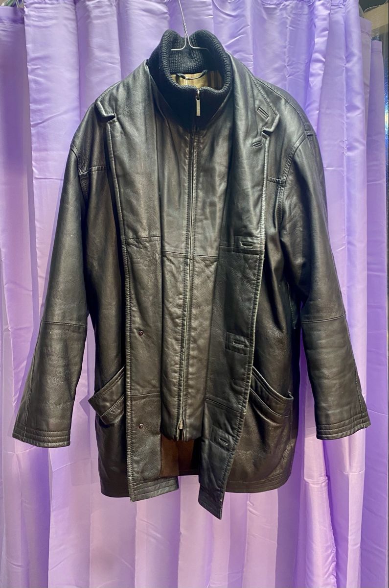 Burberry Jacken: Burberry Lederjacke Echtleder – Gebraucht aus Aarau von Secondfish 1