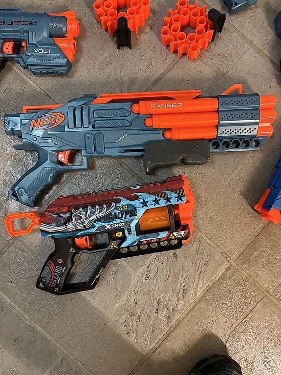 Giocattoli: Pistole Nerf  – Usato da Cresciano venduto da Koyol 2