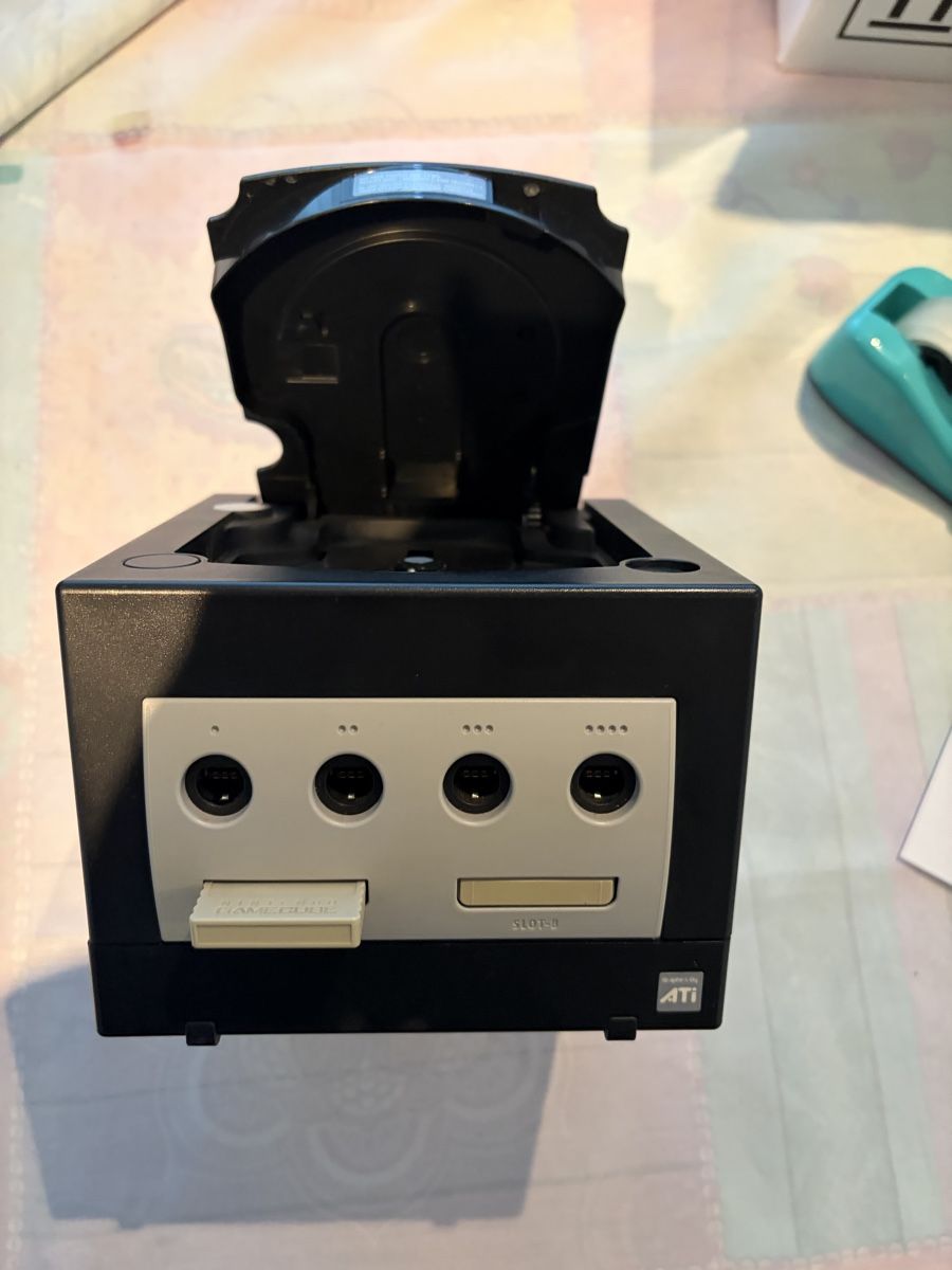 Nintendo Console: Console Nintendo GameCube seule – Usato da Echallens venduto da leo_dk2d