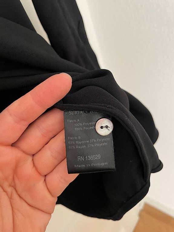 Blusen: Schwarze Bluse Grösse 36 – Gebraucht aus Zürich von nanniba 2