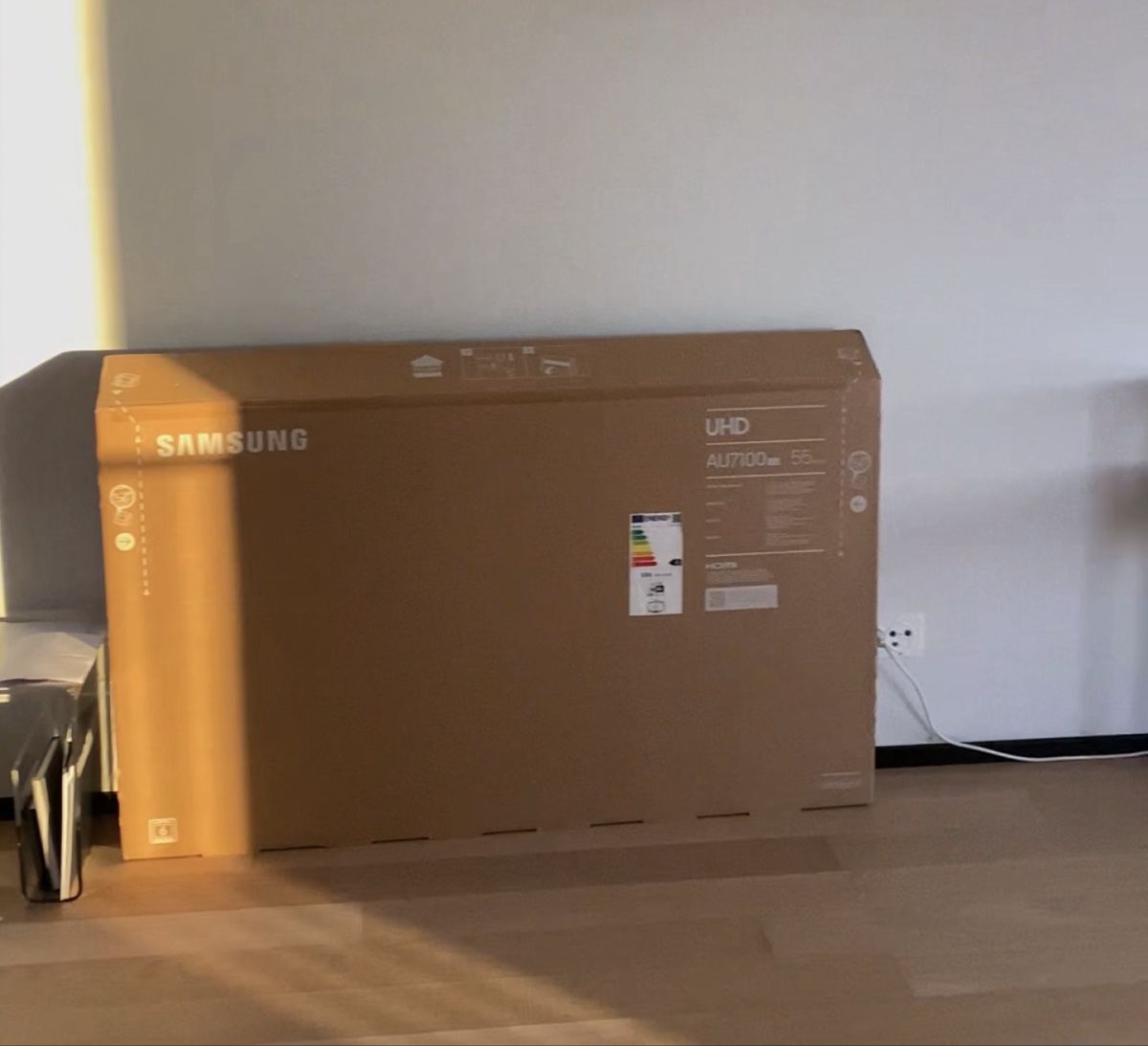 Samsung Televisori: Samsung UHD AU7100 55" TV – Usato da Oberglatt ZH venduto da Lavii 3
