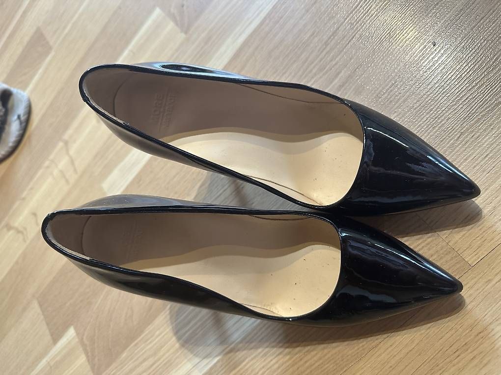 Navyboot Scarpe da donna: Schuhe von Navyboot Grösse 35,5 – Usato da Gross venduto da kor_jhp6