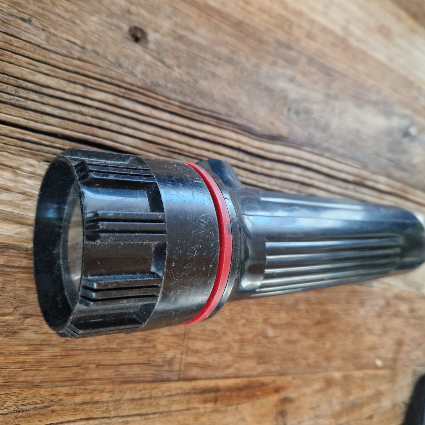 Lampade: Vintage Halogen Taschenlampe! – Usato da Münsingen venduto da Geeskile 1