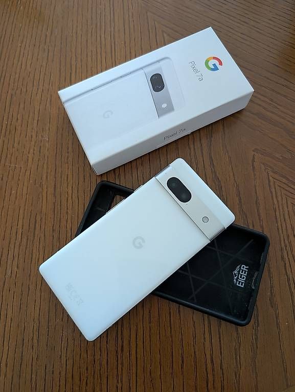 Telefoni cellulari / Smartphones: Google pixel 7a 128 GB display defekt  – Usato da Verscio venduto da tig_jg9j