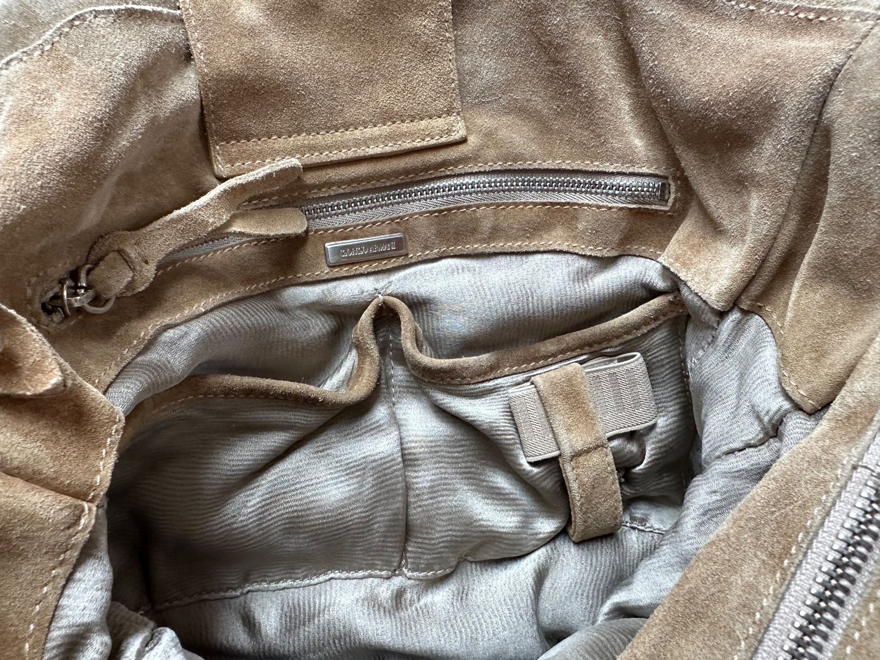 Armani Taschen für Damen: Giorgio Armani Tasche Shopper Wildleder – Gebraucht aus Gersau von Sidharta7 4