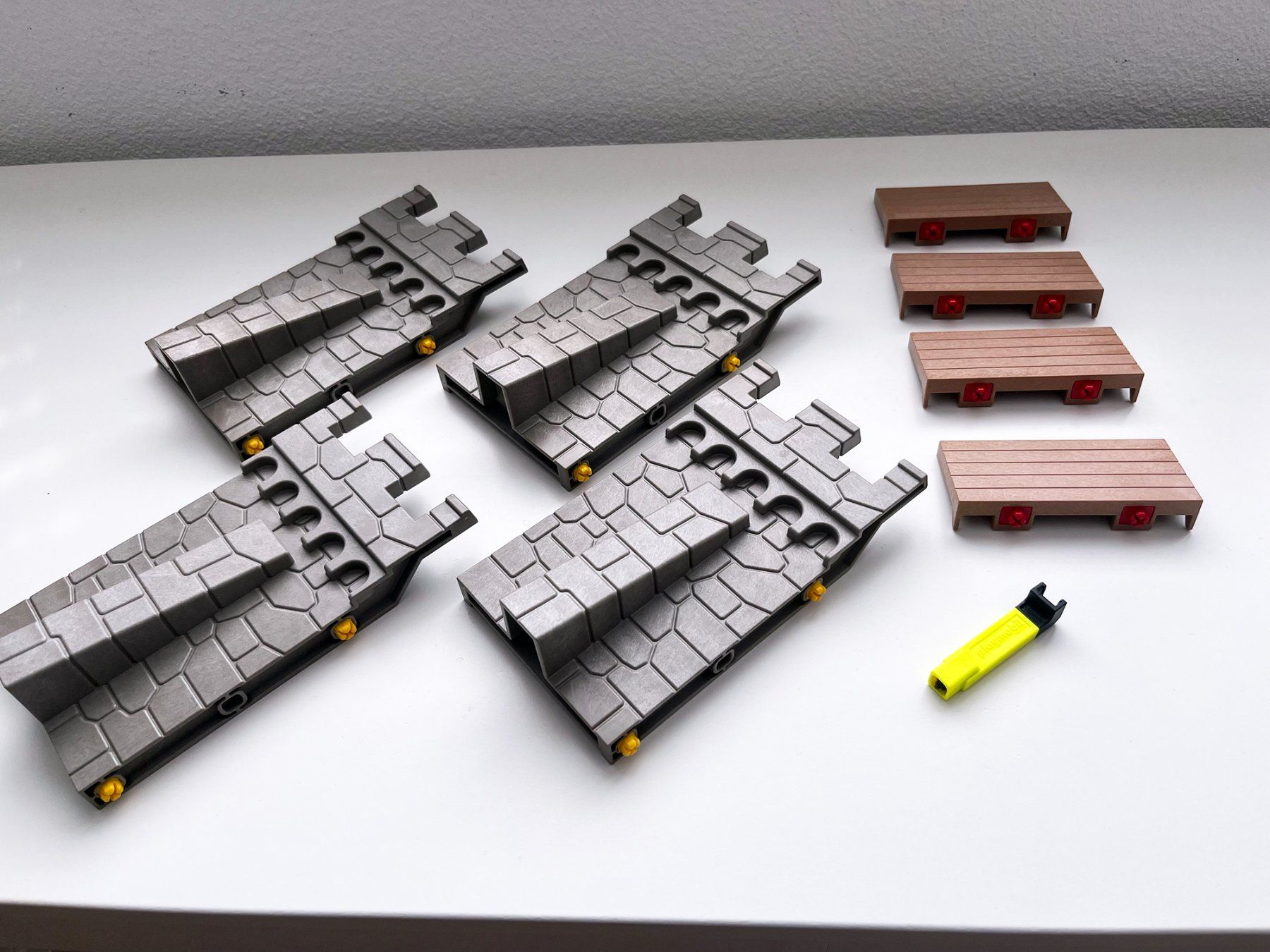 Playmobil Giocattoli: Playmobil - Wall extension for Castle - Mauererweiterung – Usato da Lausanne venduto da BeyondStories 1