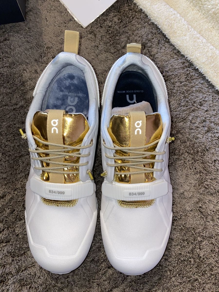 On Scarpe da uomo: On Cloud Edge Moon Limited Edition moon landing – Nuovo e nell'imballaggio originale da Oberhasli venduto da coffie