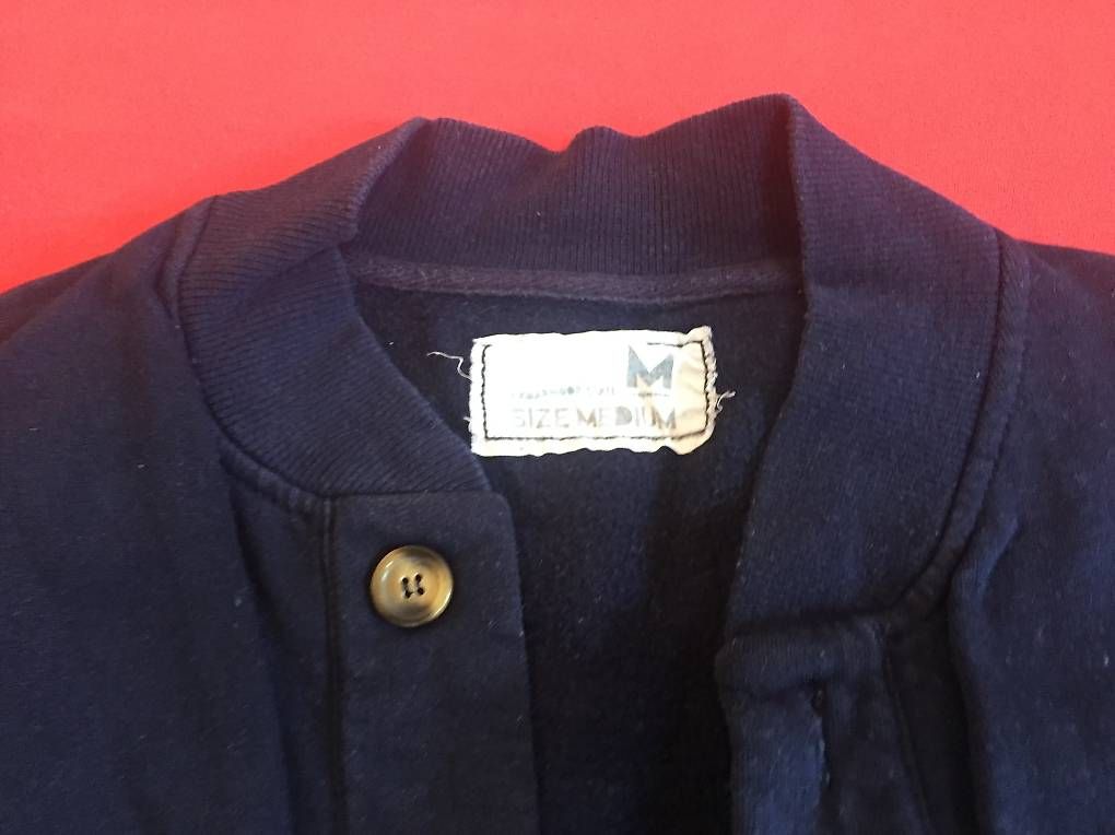 Maglioni & Felpe: blauer Cardigan (Grösse M) – Usato da Montlingen venduto da jos_2rwv 2
