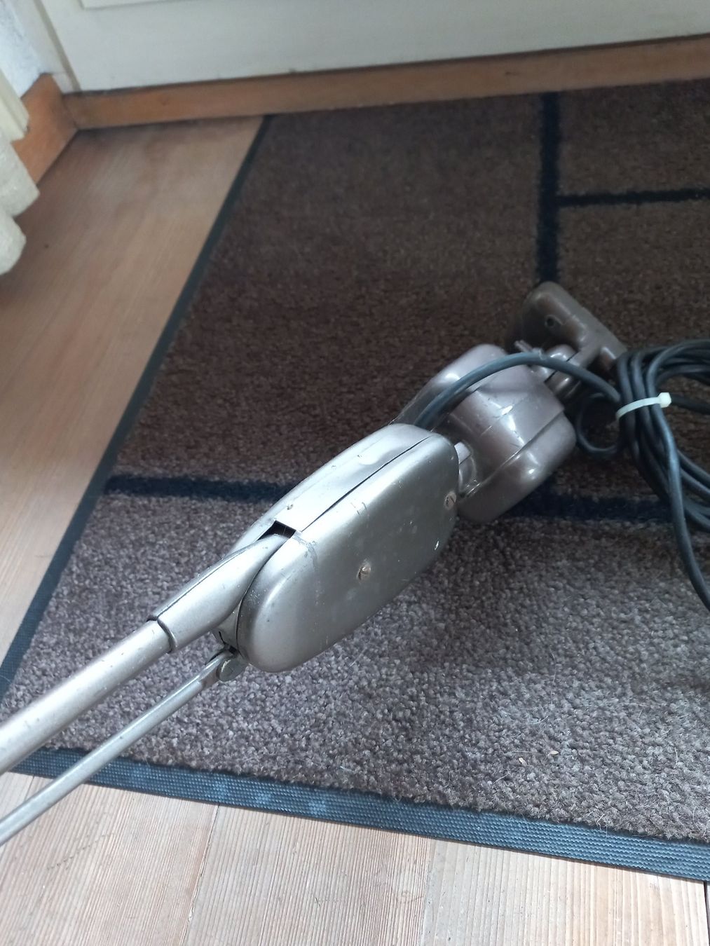 Lampade: Werkstattlampe braun – Usato da Ammerswil AG venduto da savinir 6