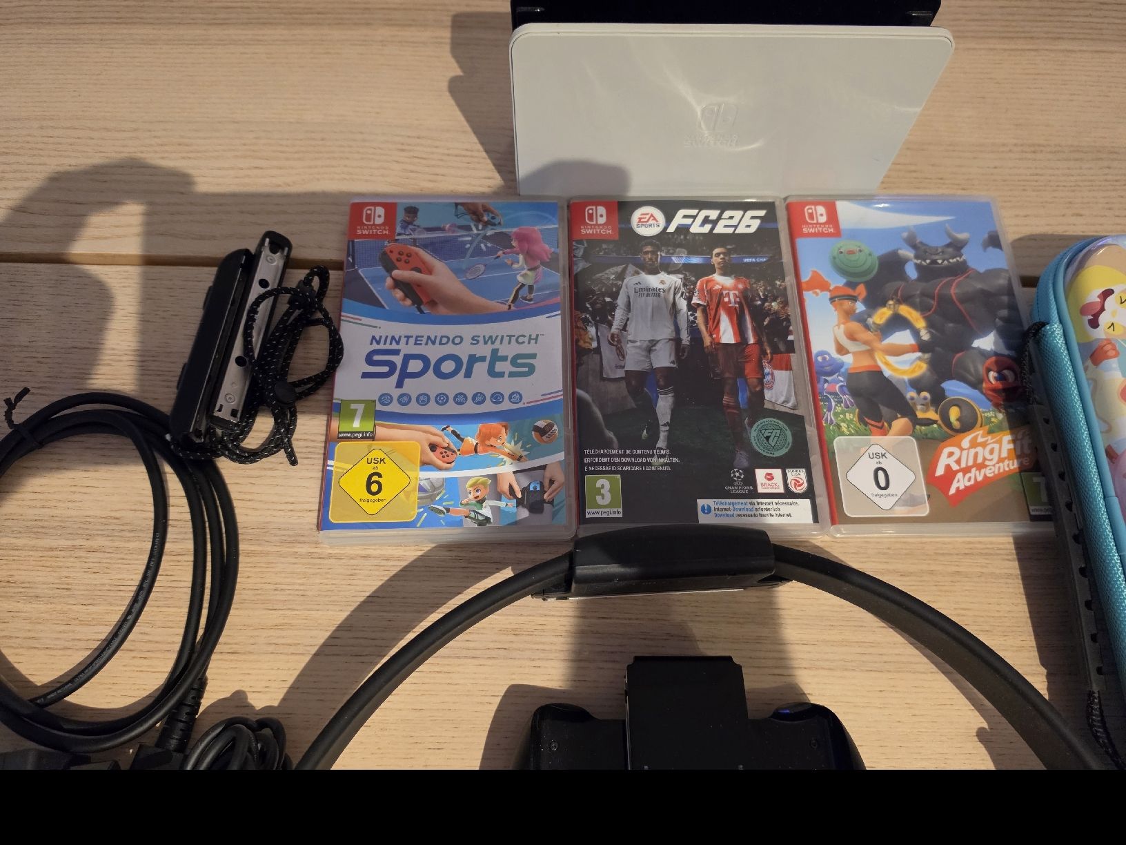 Nintendo Consoles: Nintendo Switch OLED – D'occasion à Basel par str_f2gj 2