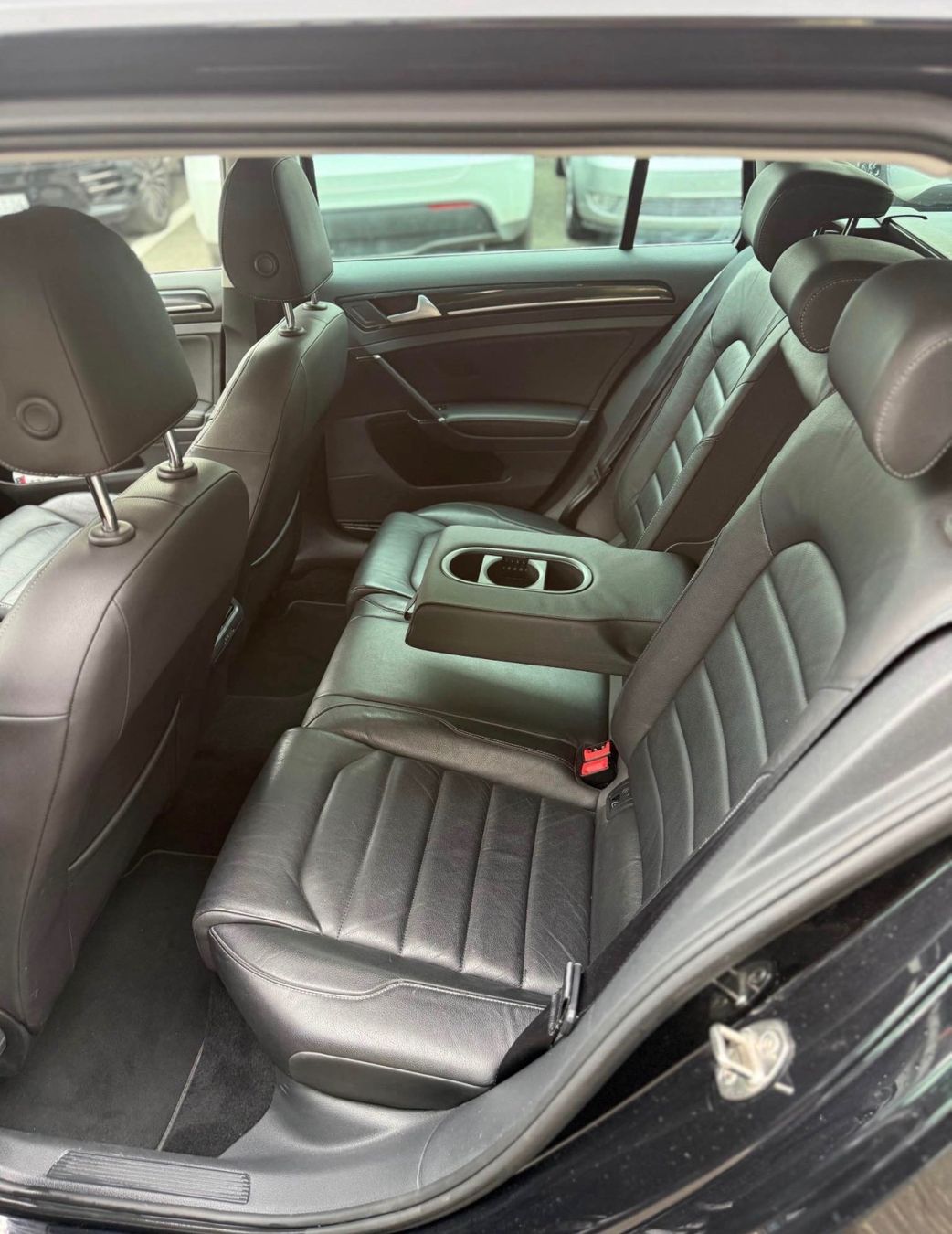 VW Autos: GOLF 7 Variant 2.0 TDI 4 MOTION.2014 – D'occasion à Wohlen AG par shi_82ws 6