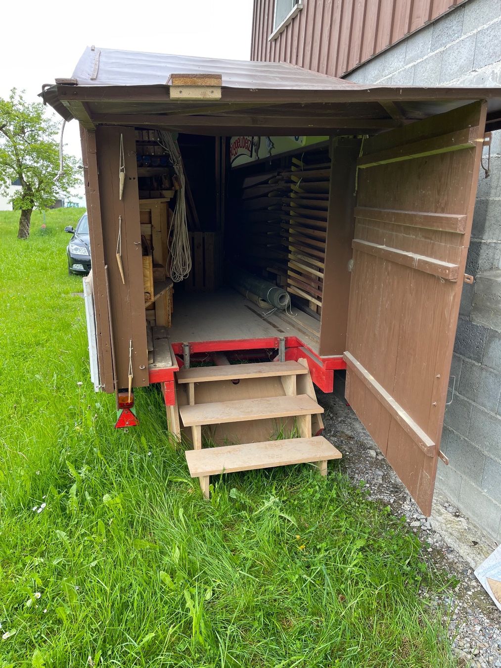 Tende : Anhänger mit eingebautem Zelt / Hofladen / Chilbi etc. – Usato da Algetshausen venduto da Vette3003 2