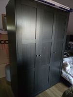 Kleiderschrank