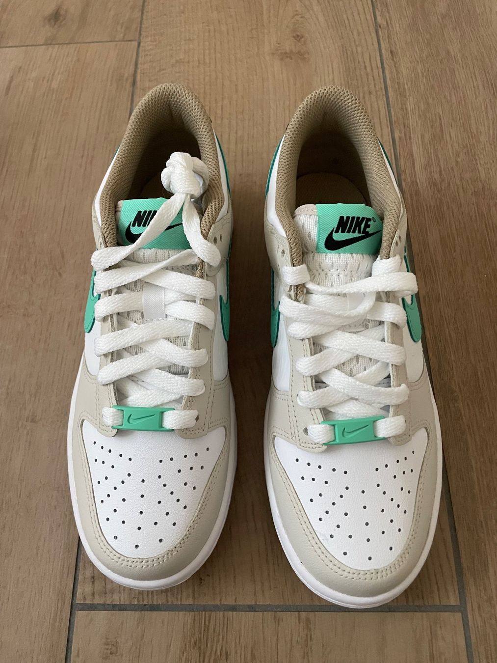 Nike Schuhe für Jungen: Nike Dunk Low (GS) Gr. 38 NEU – Neu und originalverpackt aus Waltenschwil von hansnine 3