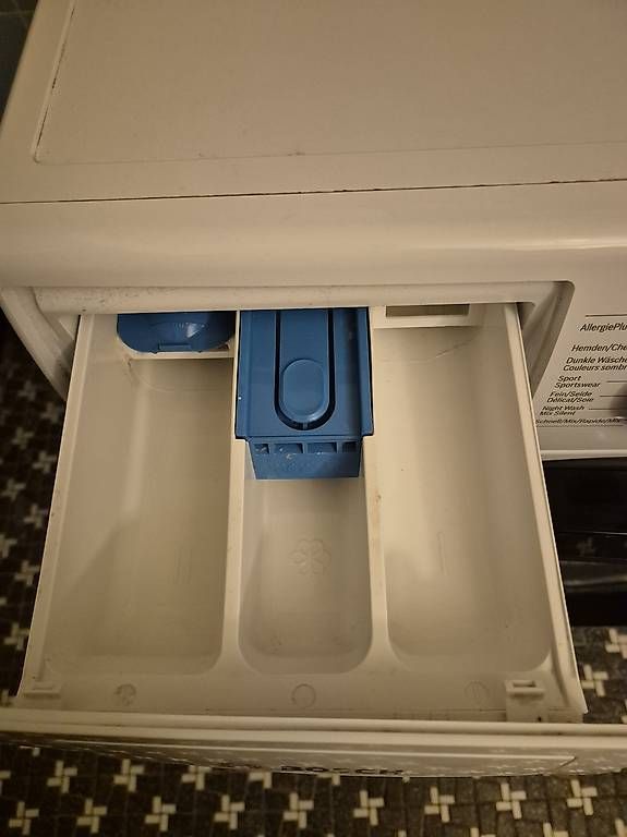 Bosch Machines à laver: Lave linge – D'occasion à La Sagne VD par Sven_Paillard 2