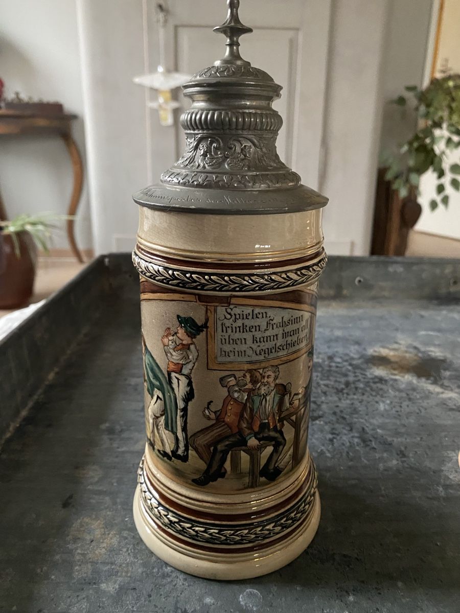 Bicchieri: Antiker Bierkrüge mit Zinndeckel, – Usato da Embrach venduto da bea_8424 4