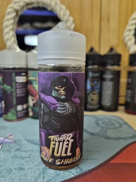 Sonstiges Geschirr & Gläser: Fighter fuel Dark Shigeri – Gebraucht aus Villeneuve VD von Max1844