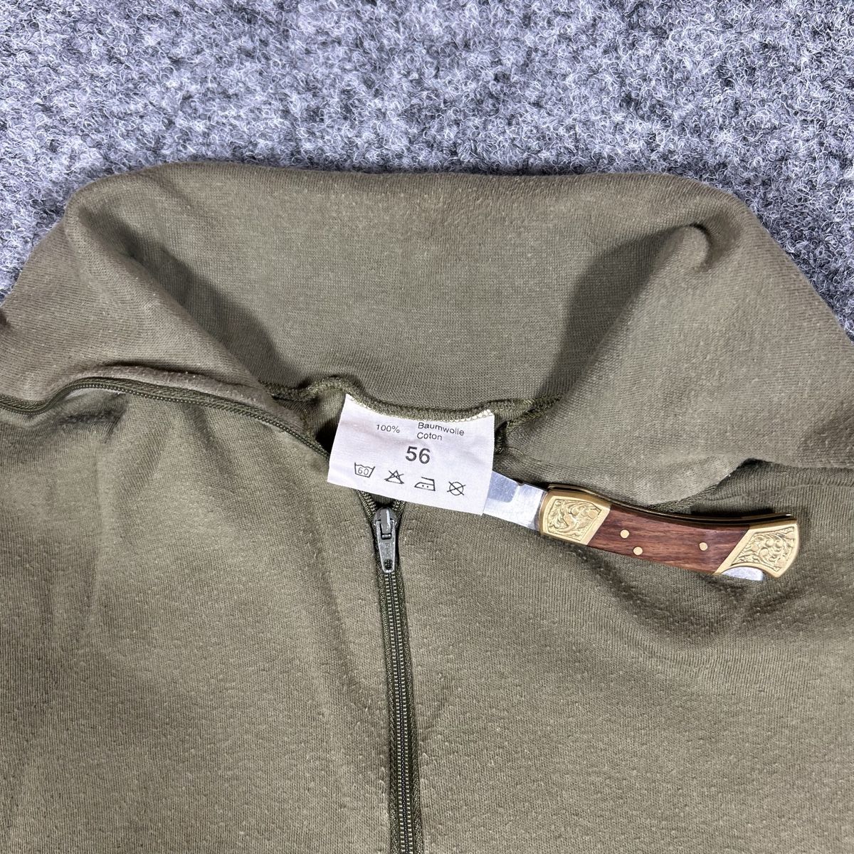Pullover & Sweatshirts: 1990 Swiss Military mid zip – Gebraucht aus La Sagne NE von Matlasape 1